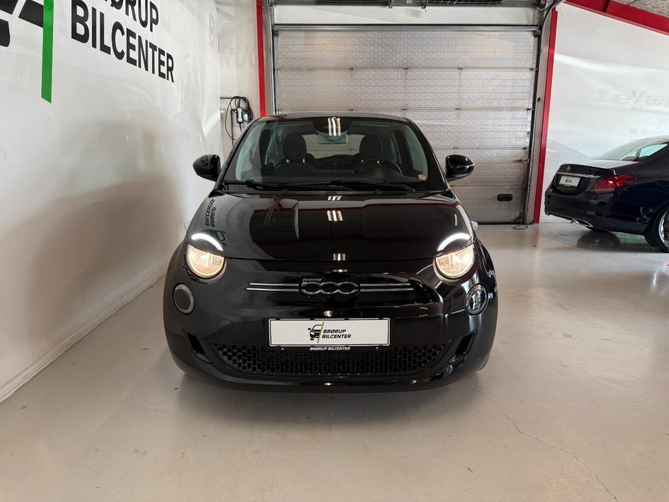 Fiat 500e 42 Icon 3d