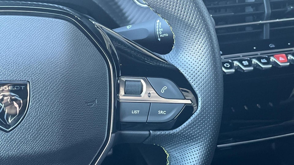 Peugeot e-2008 54 GT 5d