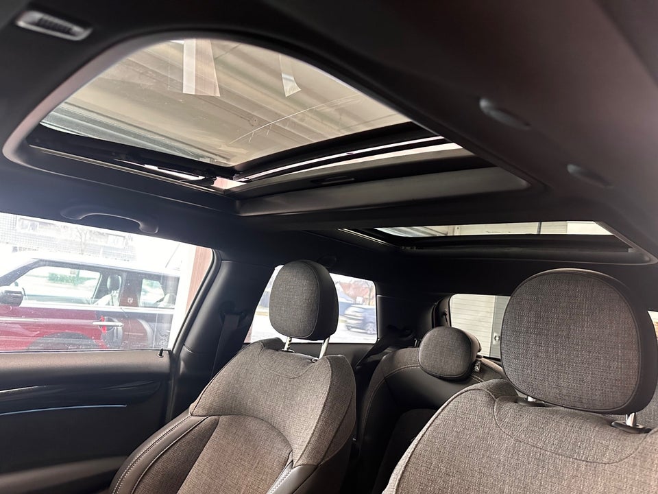 MINI Cooper SE Camden Edition 3d