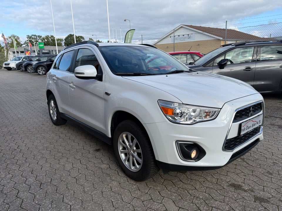 Mitsubishi ASX 1,6 Invite 5d