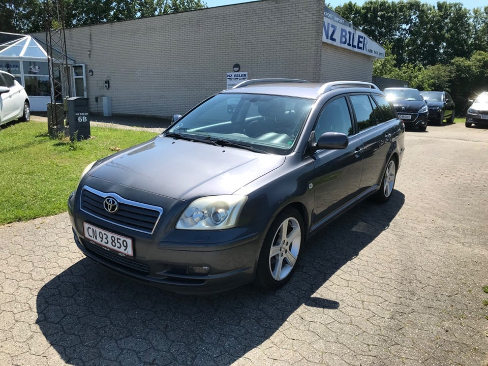 Toyota Avensis 1,8 VVT-i Sol stc. 5d
