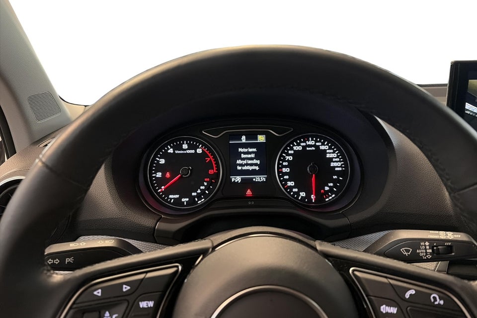 Audi Q2 35 TFSi Prestige S-tr. 5d
