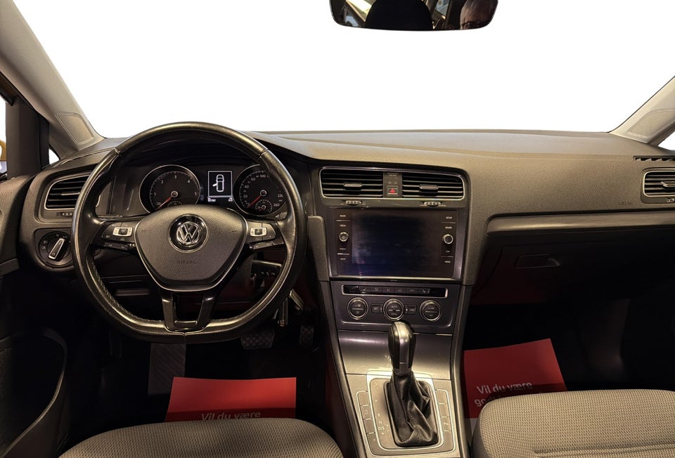 VW Golf VII 1,6 TDi 115 Comfortline Variant 5d