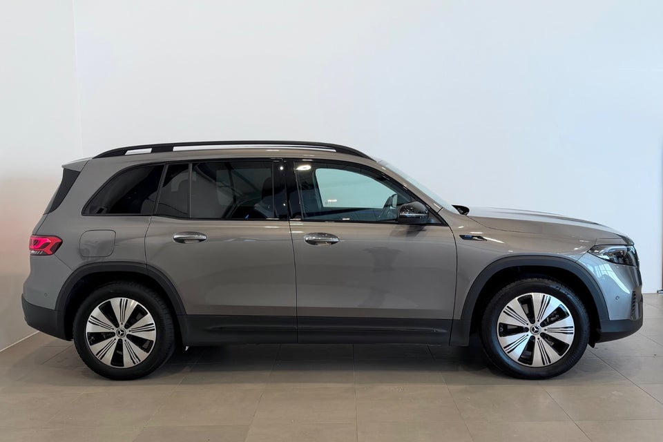 Mercedes EQB250 Progressive 5d