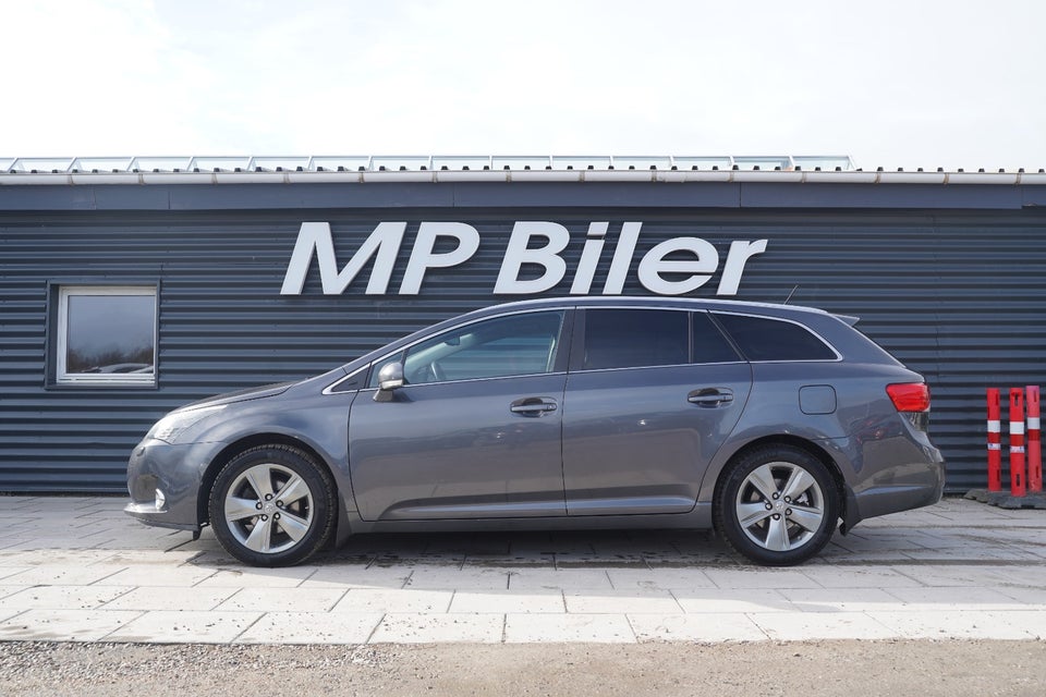 Toyota Avensis 2,0 VVT-i T3 stc. MDS 5d