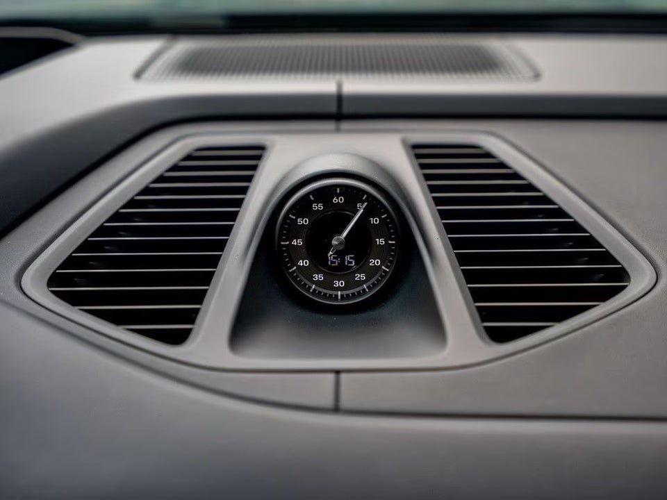 Porsche Macan Turbo 5d