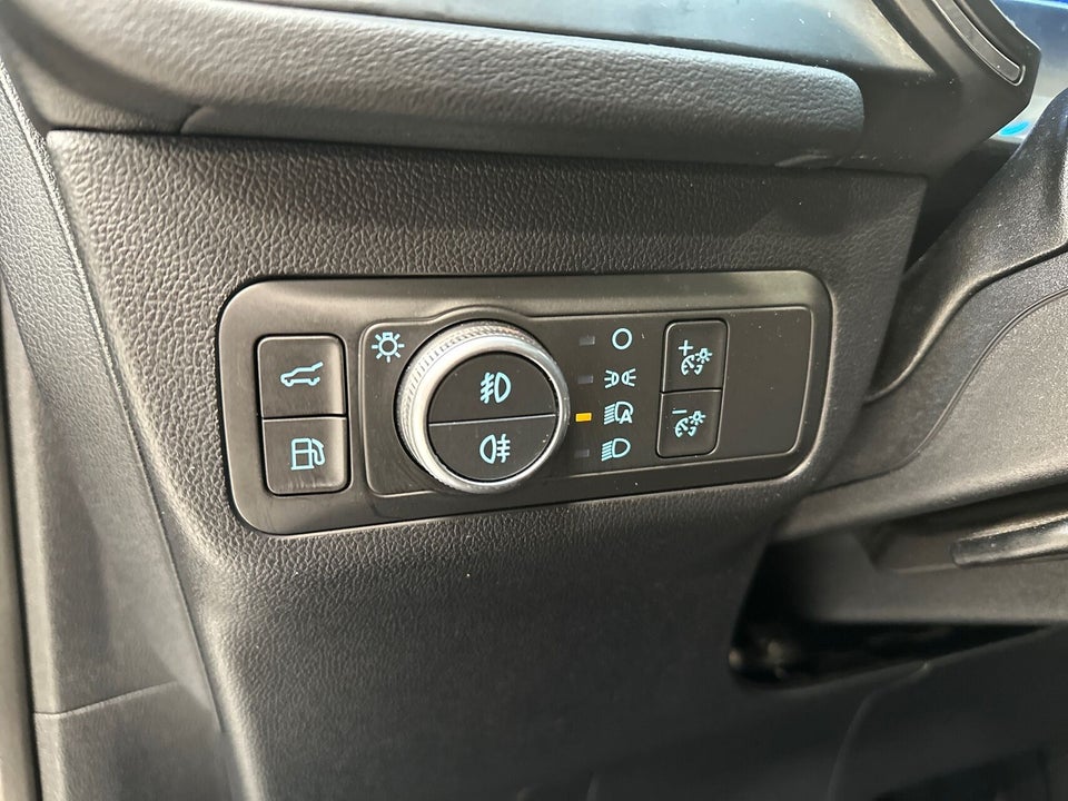 Ford Kuga 2,5 PHEV Vignale CVT 5d