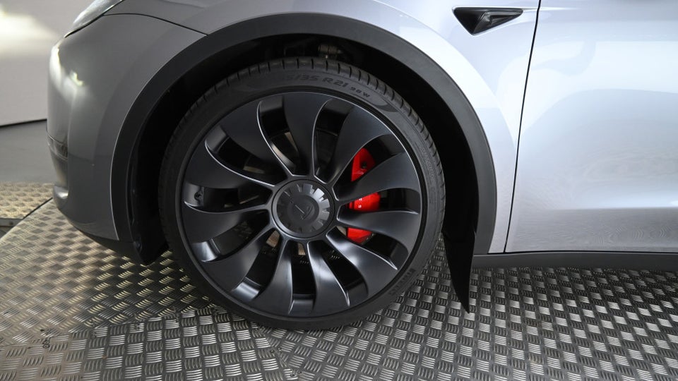 Tesla Model Y Performance AWD 5d