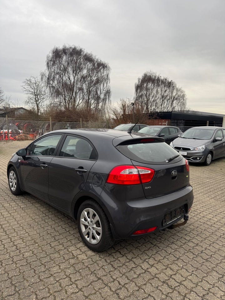 Kia Rio 1,2 CVVT Active 5d