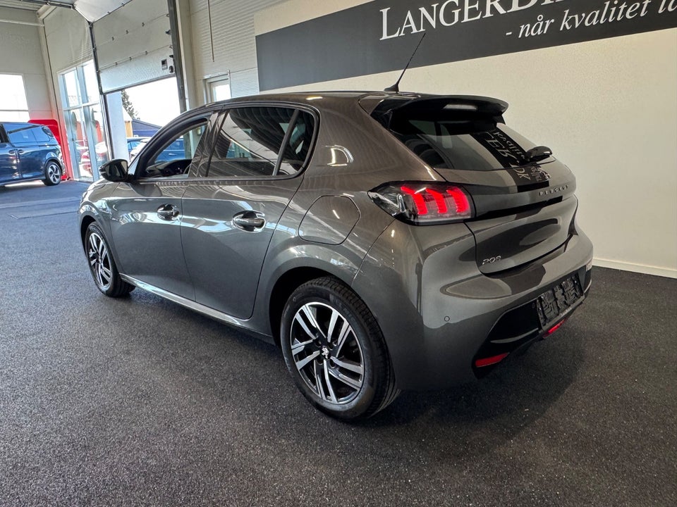 Peugeot 208 1,2 PureTech 100 Selection Sport 5d