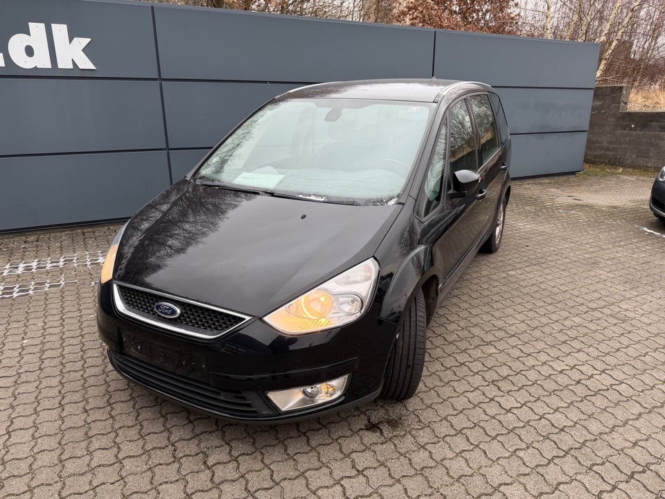 Ford Galaxy 1,8 TDCi 125 Ambiente 5d