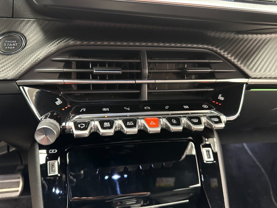 Peugeot e-2008 50 GT 5d