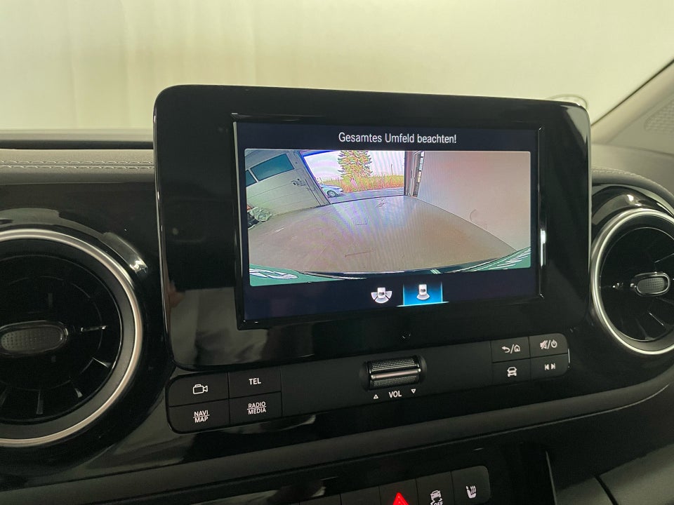 Mercedes EQT200 L1 5d