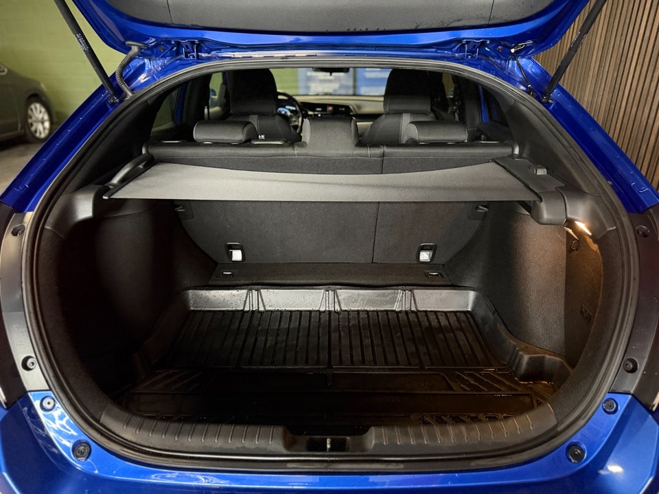 Honda Civic 1,0 VTEC Turbo Elegance 5d