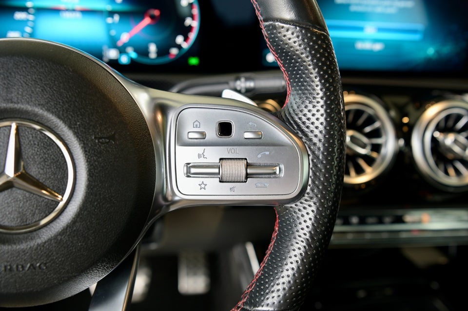 Mercedes A200 1,3 AMG Line aut. 5d