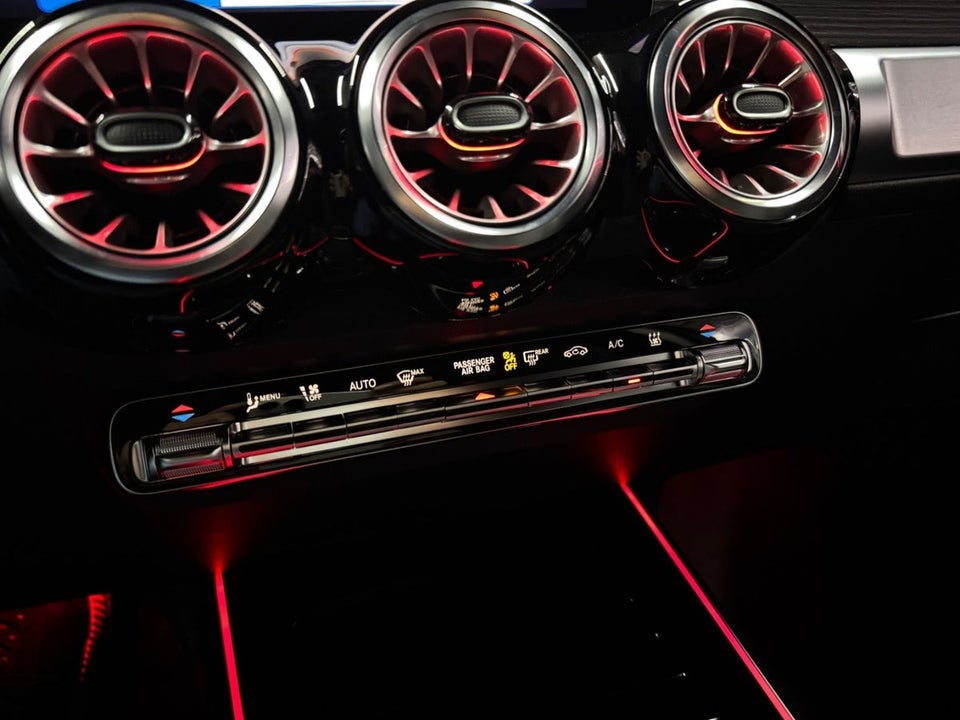 Mercedes EQB300 AMG Line 4Matic 7prs 5d