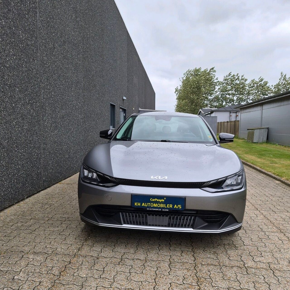 Kia EV6 77 Long Range 5d