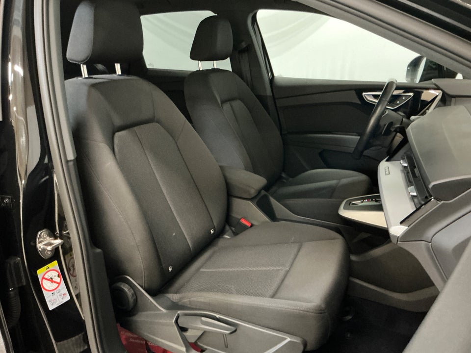 Audi Q4 e-tron 40 Advanced 5d