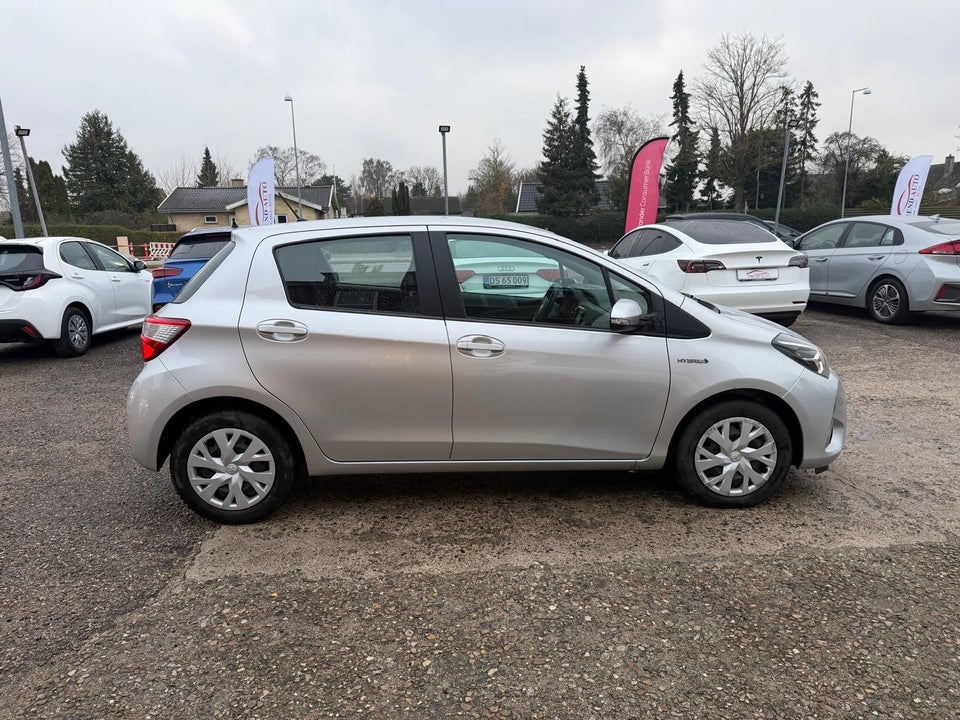 Toyota Yaris 1,5 Hybrid H2 e-CVT 5d
