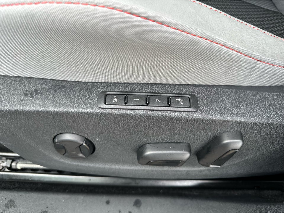 Skoda Elroq 85 iV Lodge 5d