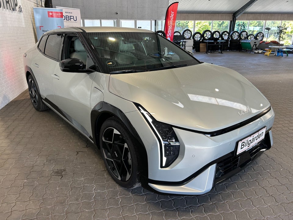 Kia EV4 81 Long Range GT-Line Fastback 4d