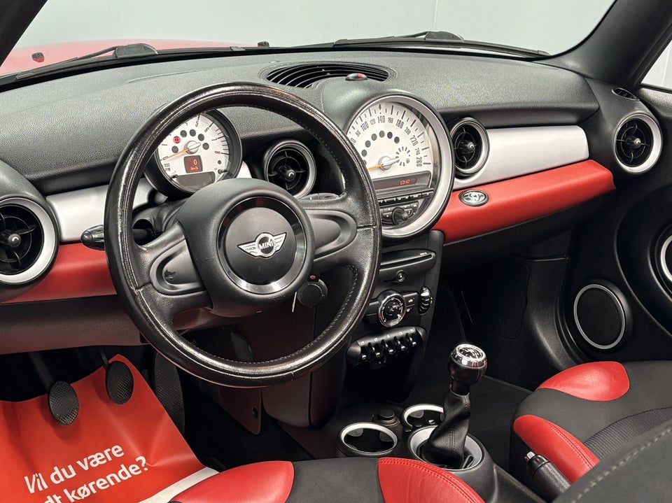 MINI One 1,6 Cabriolet 2d