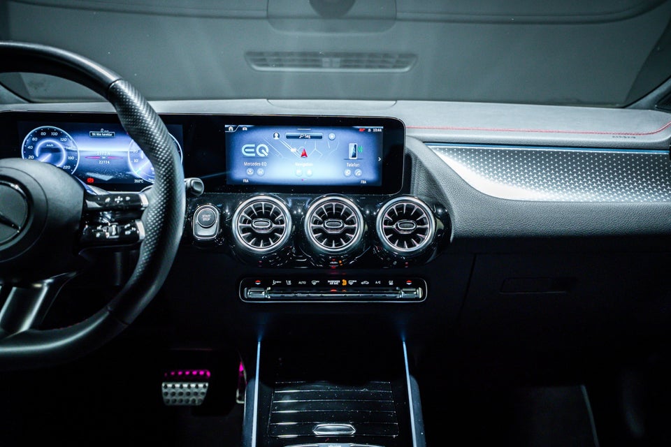 Mercedes EQA350 AMG Advance 4Matic 5d