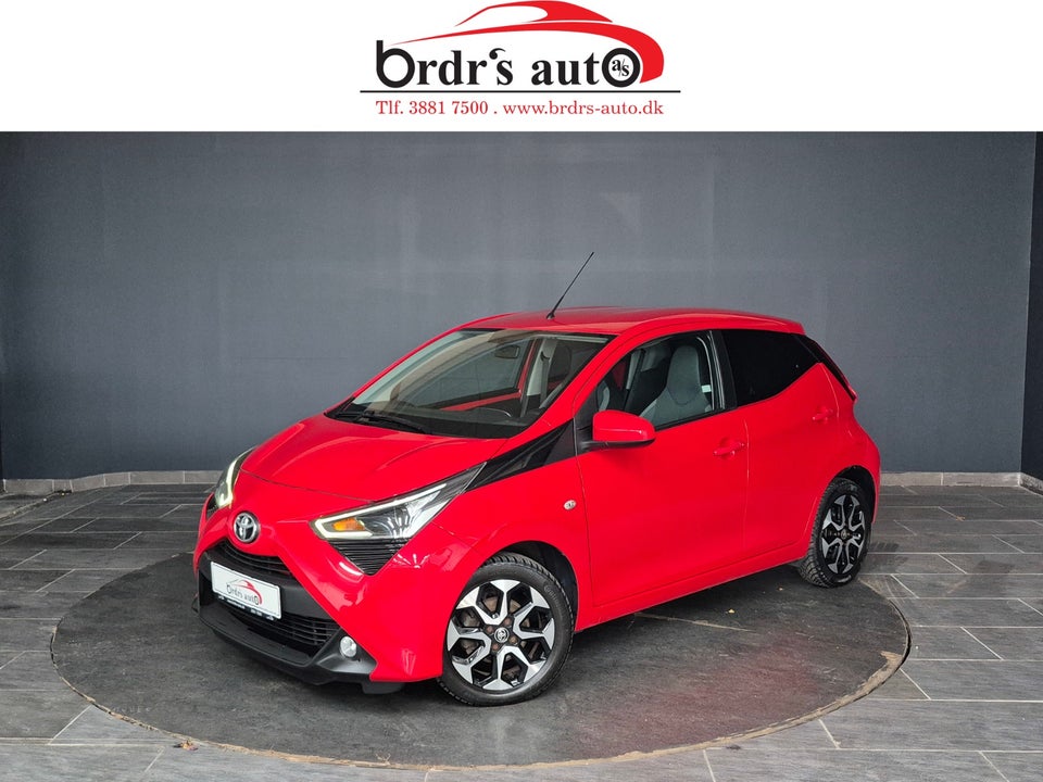 Toyota Aygo 1,0 VVT-i x-press 5d
