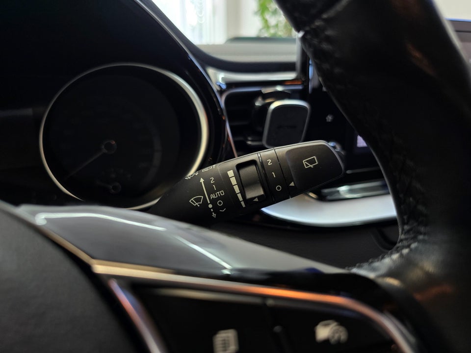 Kia Ceed 1,6 PHEV Prestige SW DCT 5d