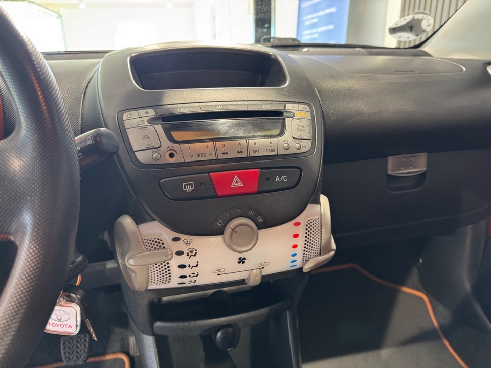 Toyota Aygo 1,0 VVT-i T1 5d