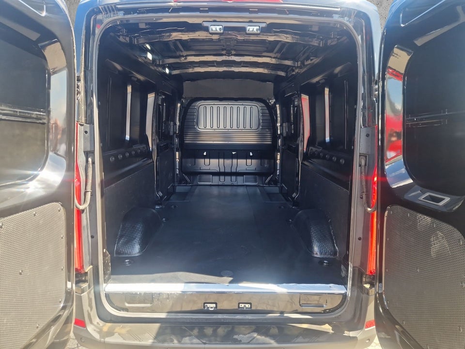 Maxus e-Deliver 9 72 L3H2 Kassevogn