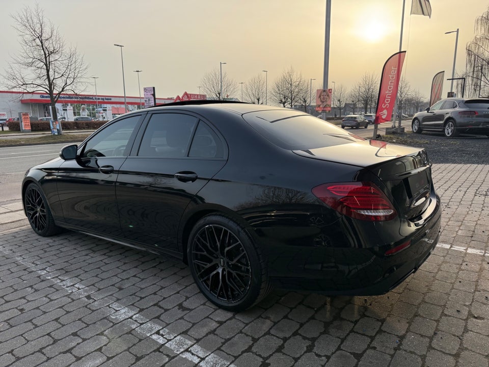 Mercedes E220 d 2,0 AMG Line aut. 4d