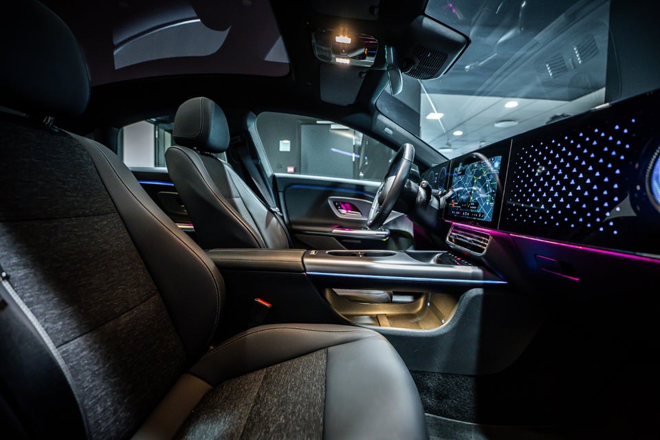 Mercedes CLA250+ electric Progressive Advance Plus 4d
