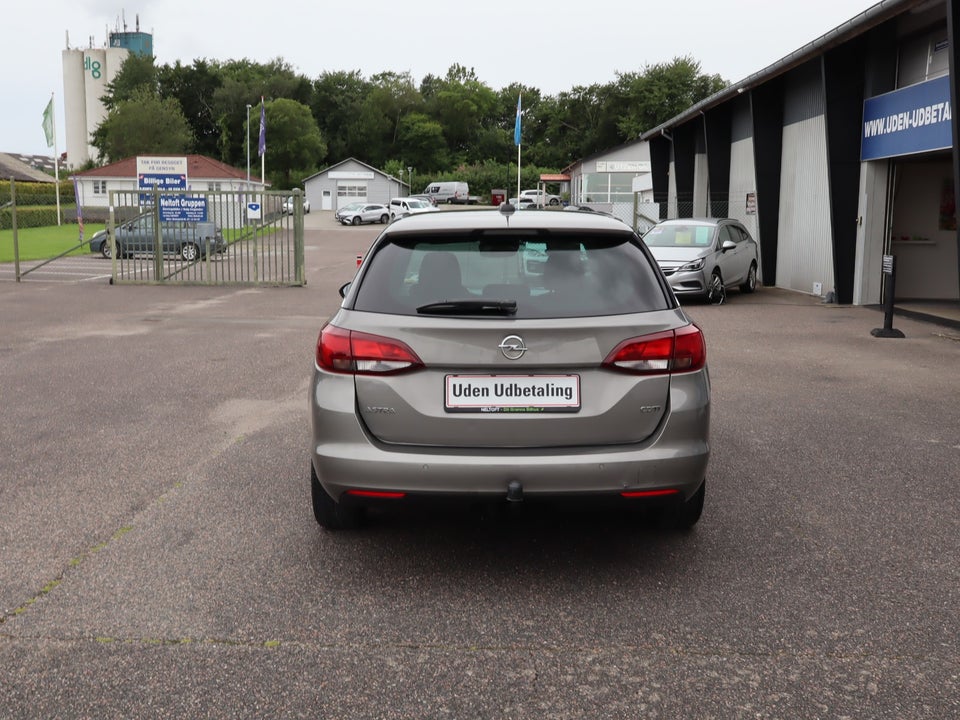 Opel Astra 1,6 CDTi 110 Business Sports Tourer 5d