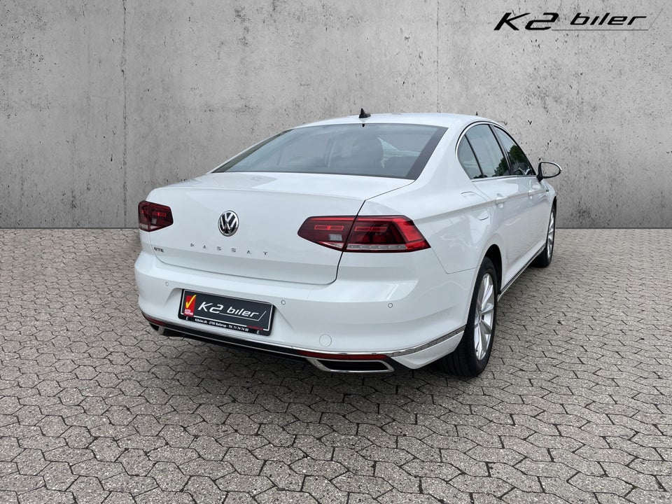 VW Passat 1,4 GTE+ Pro DSG 4d