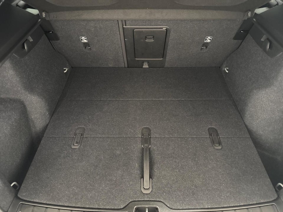 Volvo XC40 ReCharge Extended Range Core 5d