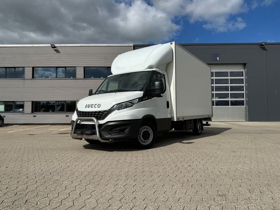 Iveco Daily 3,0 35S21 Alukasse m/lift AG8