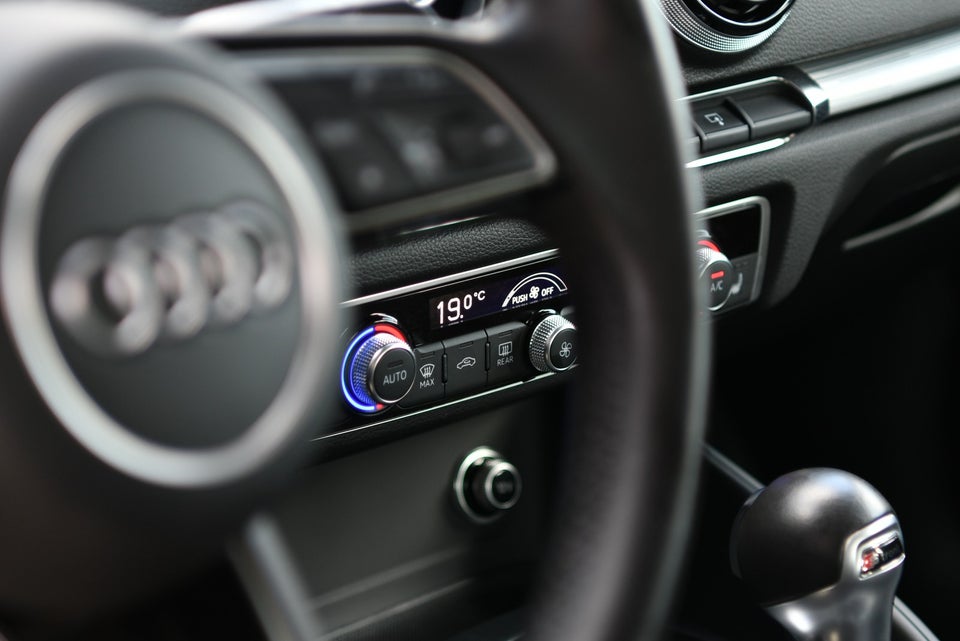 Audi A3 2,0 TDi 150 Sport Sportback S-tr. 5d