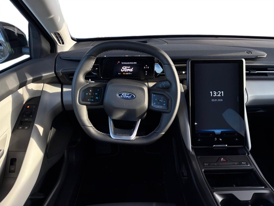 Ford Explorer 77 Premium Extended Range 5d