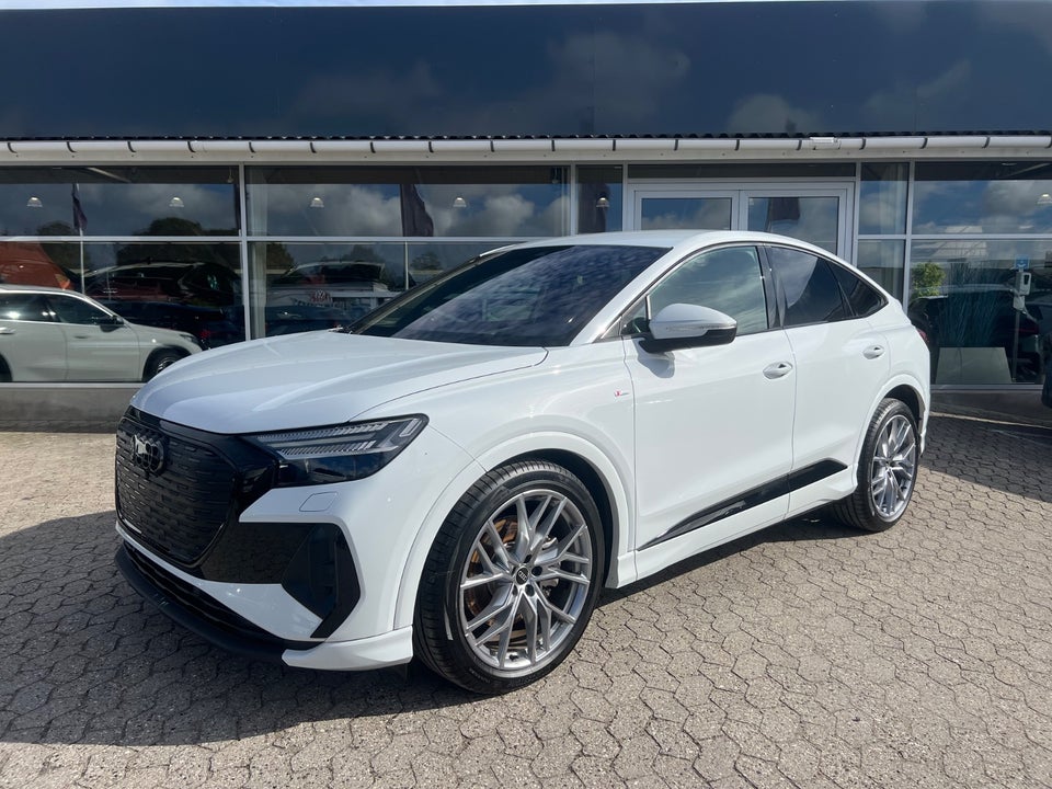 Audi Q4 e-tron 45 S-line Sportback quattro 5d