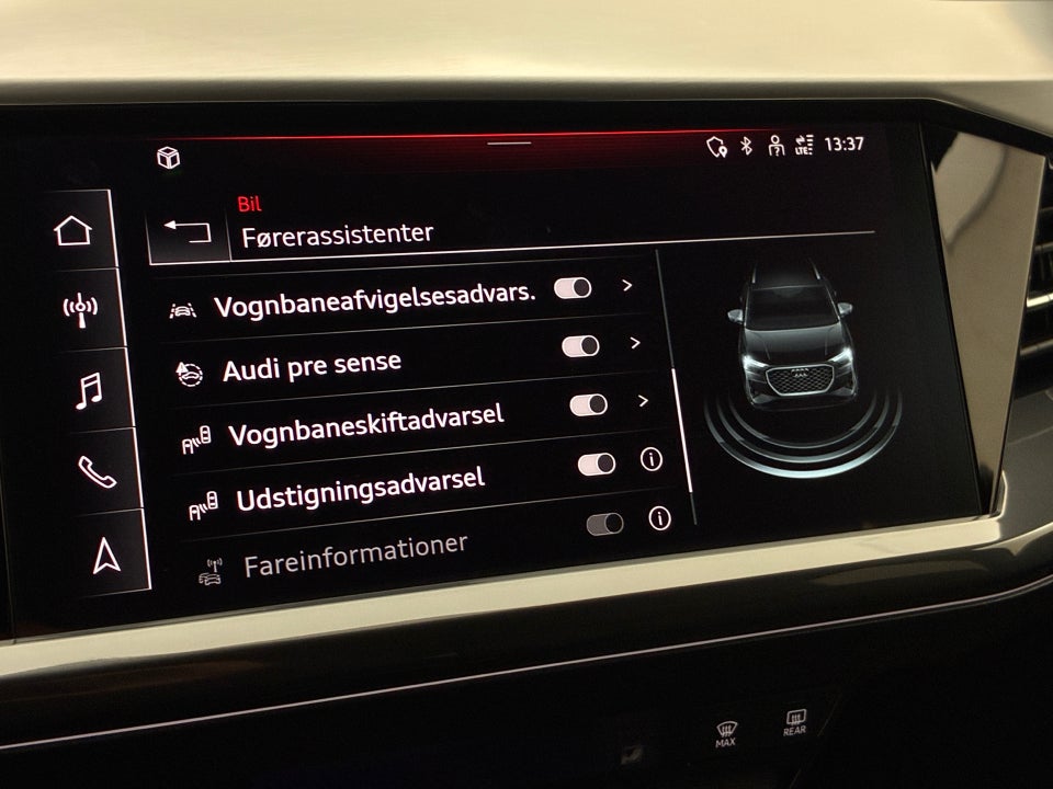 Audi Q4 e-tron 40 S-line 5d