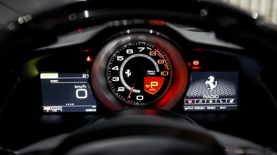 Ferrari 488 Spider 3,9 DCT 2d