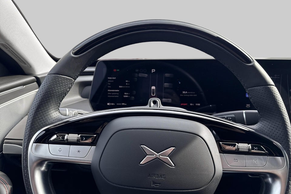 Xpeng P7 Performance 4d