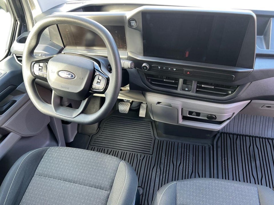 Ford Transit Custom 320S 2,5 PHEV Trend CVT