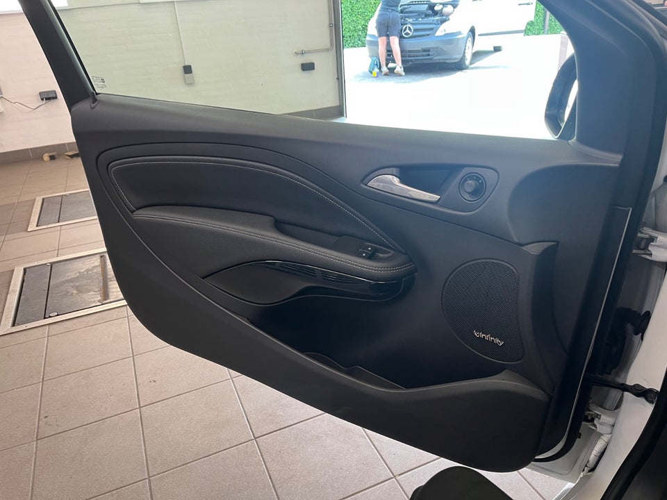 Opel Adam 1,4 100 Slam 3d