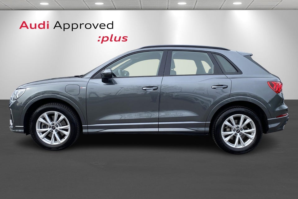 Audi Q3 45 TFSi e S-line+ S-tr. 5d