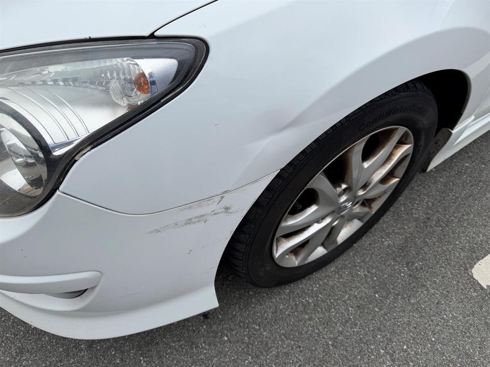 Hyundai i30 1,6 CRDi 90 Classic 5d