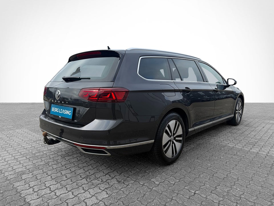 VW Passat 1,4 GTE DSG 4d