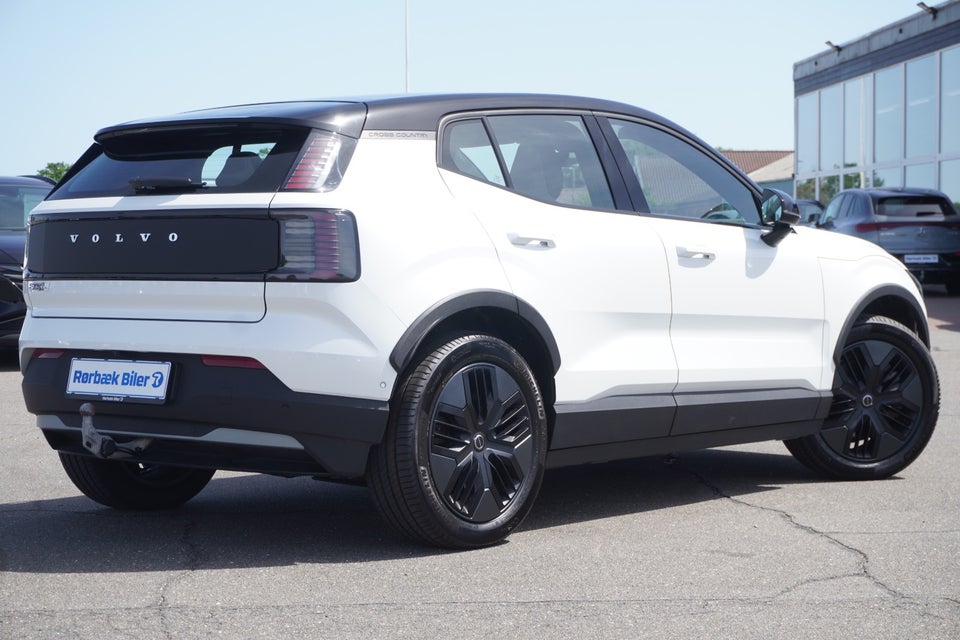 Volvo EX30 CC Twin Performance Ultra 5d