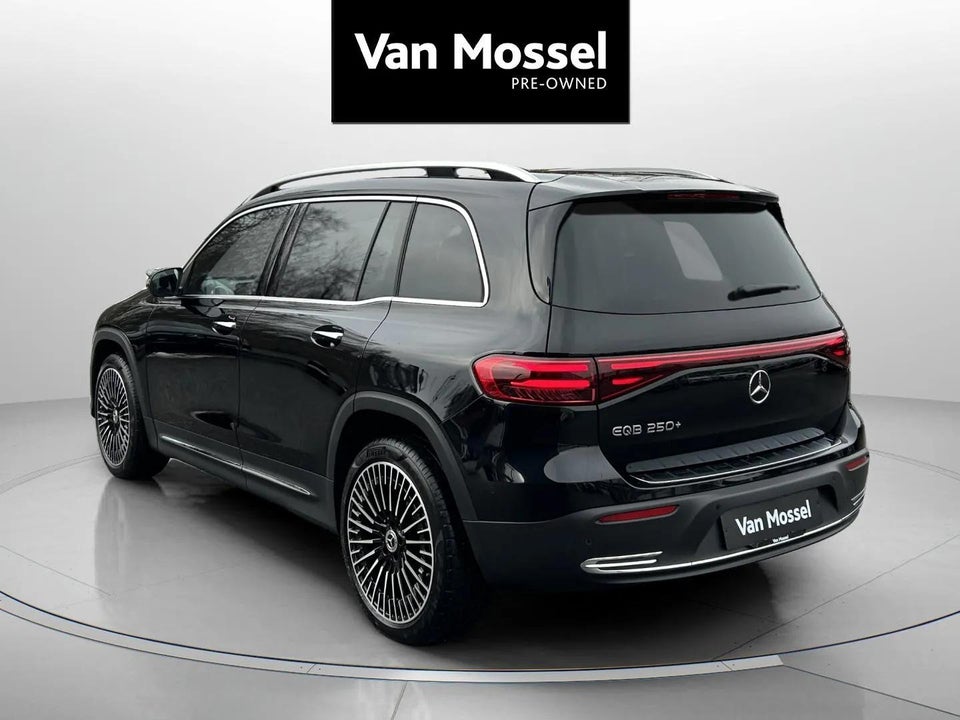 Mercedes EQB250+ Electric Art 5d